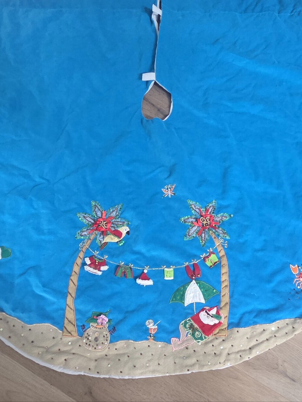 Season's Designs Tropical Beach Christmas Tree Skirt Blue Coastal Applique Bin1J
